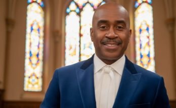 Gino Jennings Net Worth